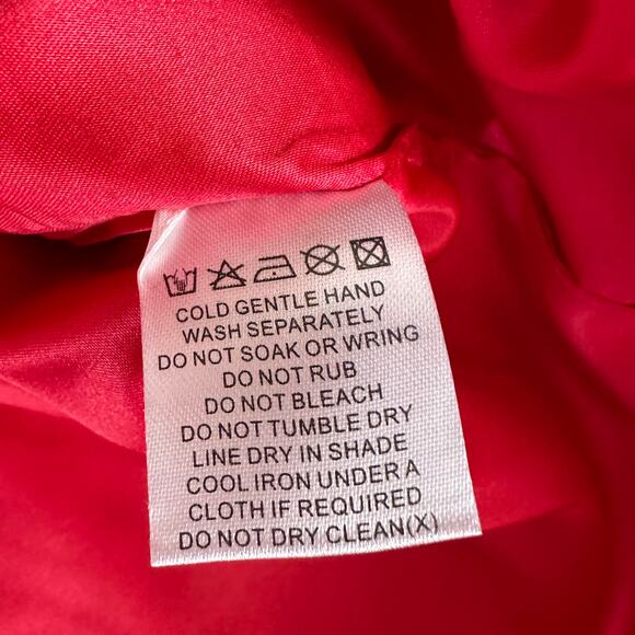 NEW Meshki Gwyneth Off Shoulder Bow Mini Dress in Red - Picture 9 of 11